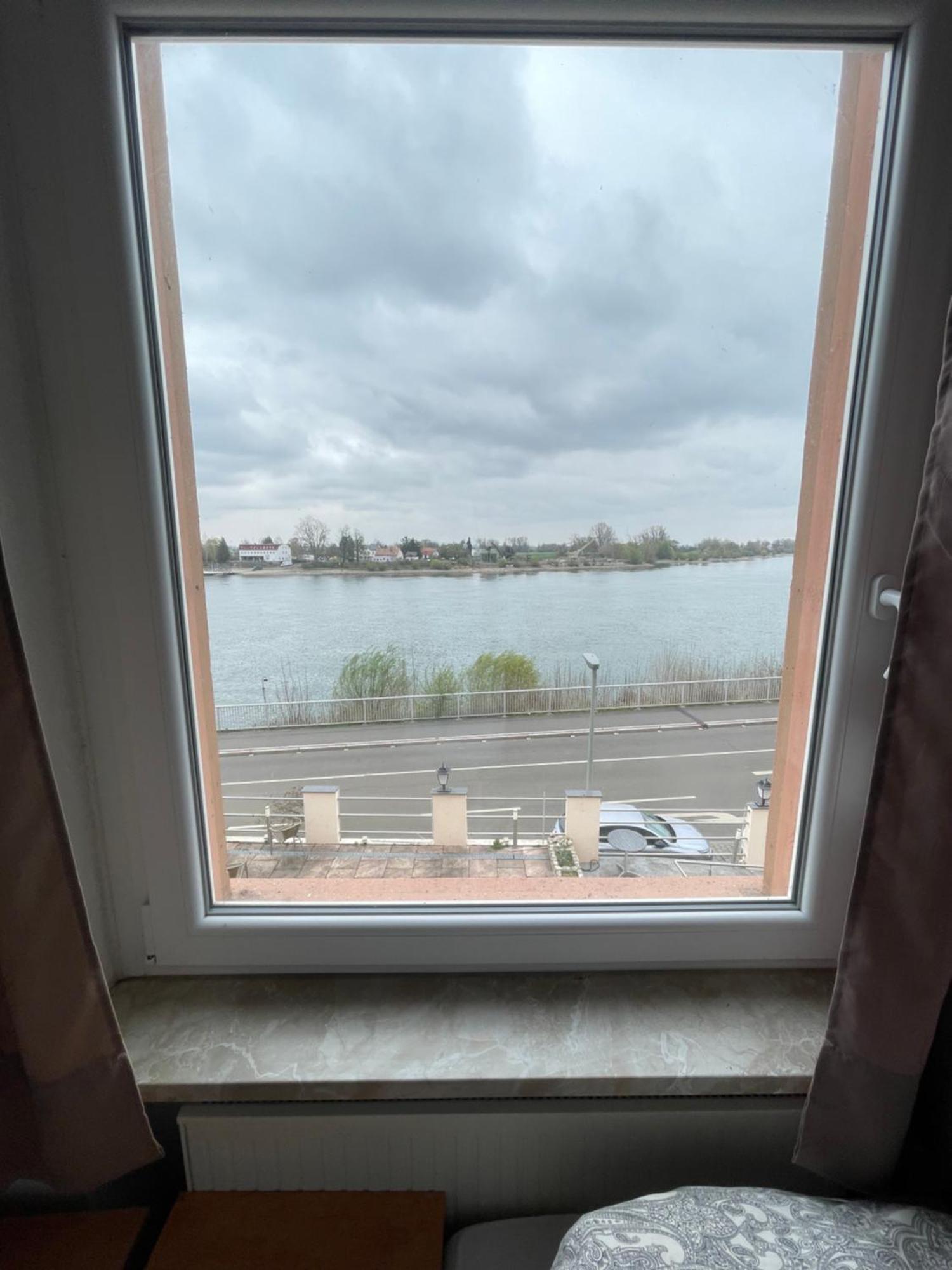 Pension Nierstein Bei Mainz Exterior photo